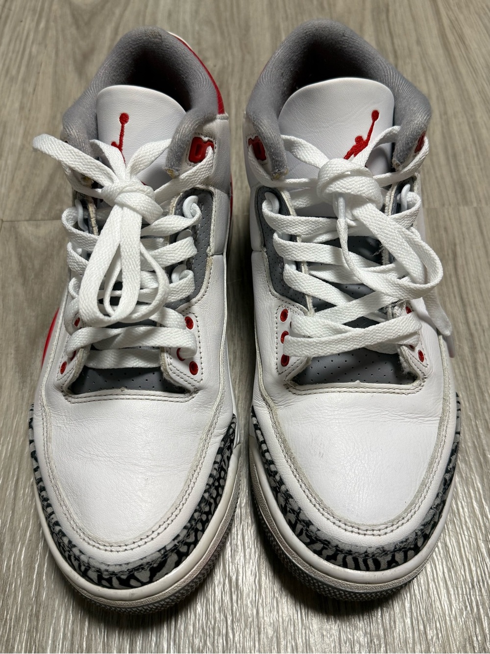 Jordan 3 Fire Red